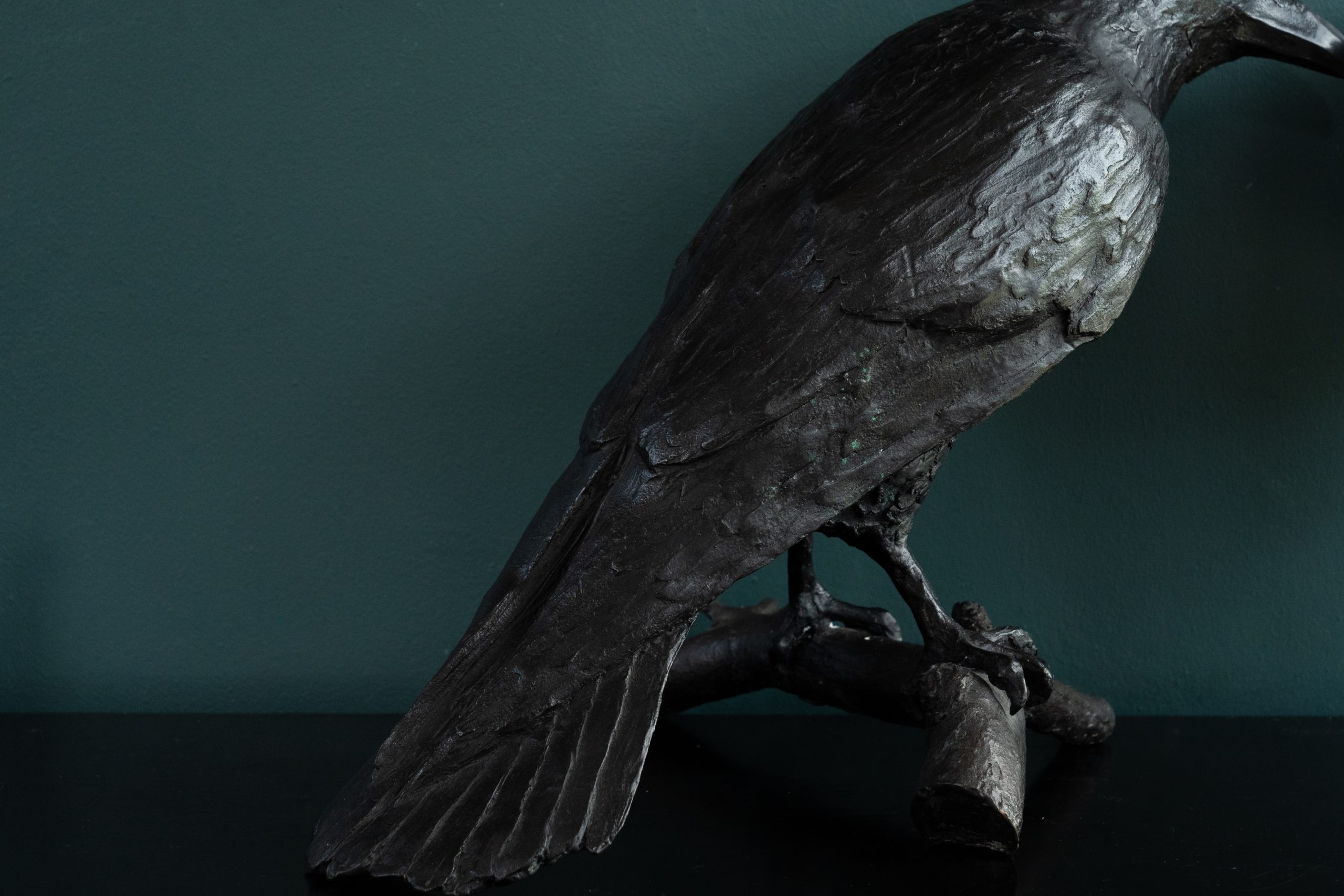Adam Pomeroy Bronze Raven lifesize raven bronze statue sculptor contemporary Irish artist Irish art original Irish art Interiors art and interiors
