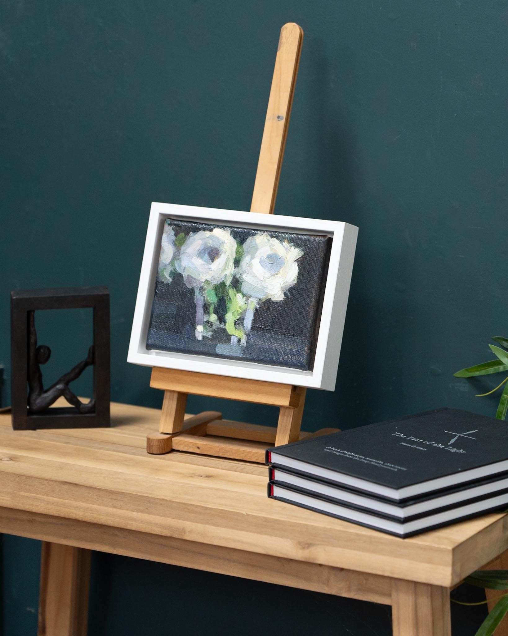 Bairbre Duggan Irish art flowers white blooms beautiful painting original art collectable piece oil on canvas framed painting interiors gift unique lovely home decor kilbaha Gallery