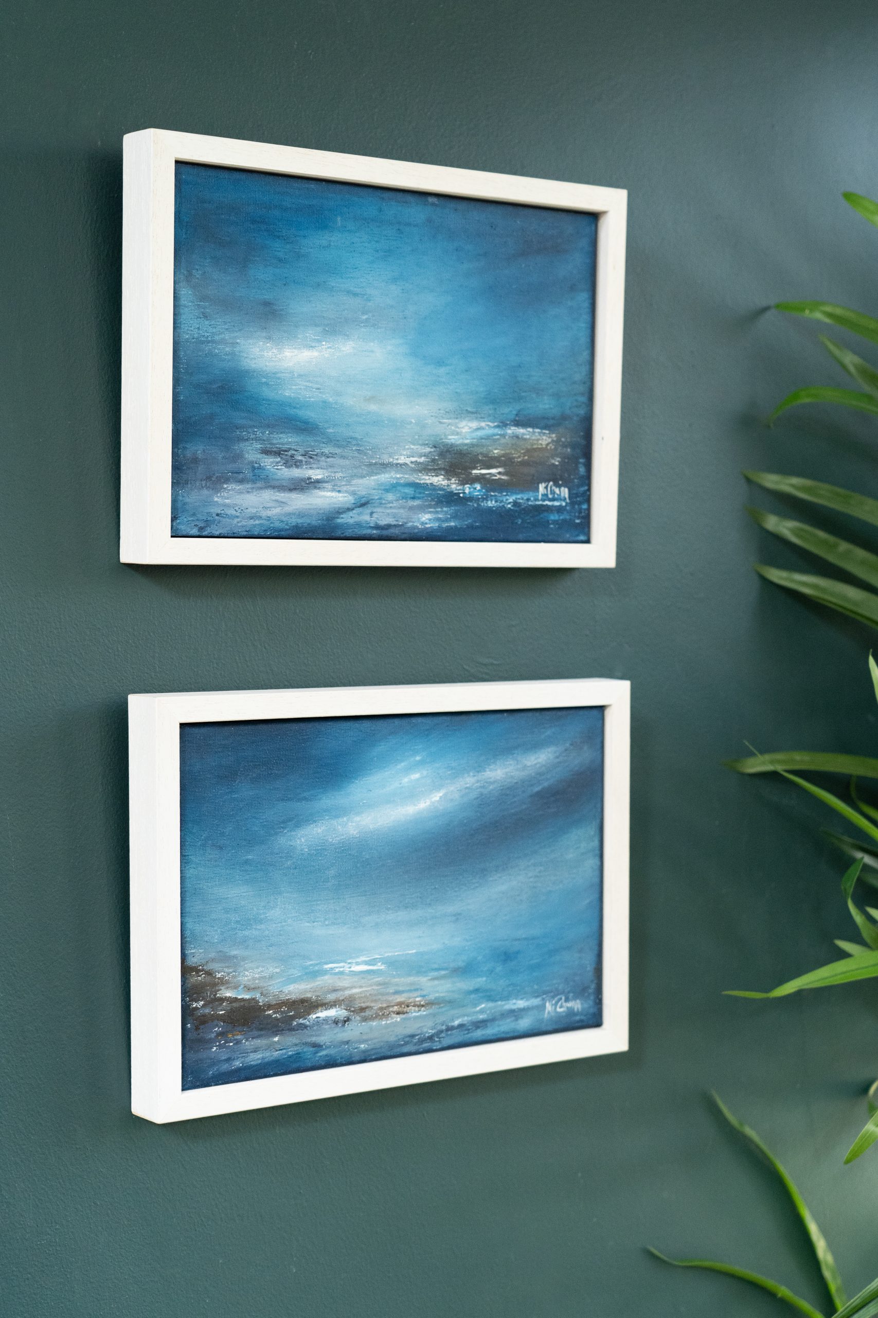 Fiona ni Chuinn contemporary Irish artist oil on canvas seascapes Ireland West of Ireland Atlantic Ocean waves drama and power of the ocean Irish interiors perfect gift painting art
