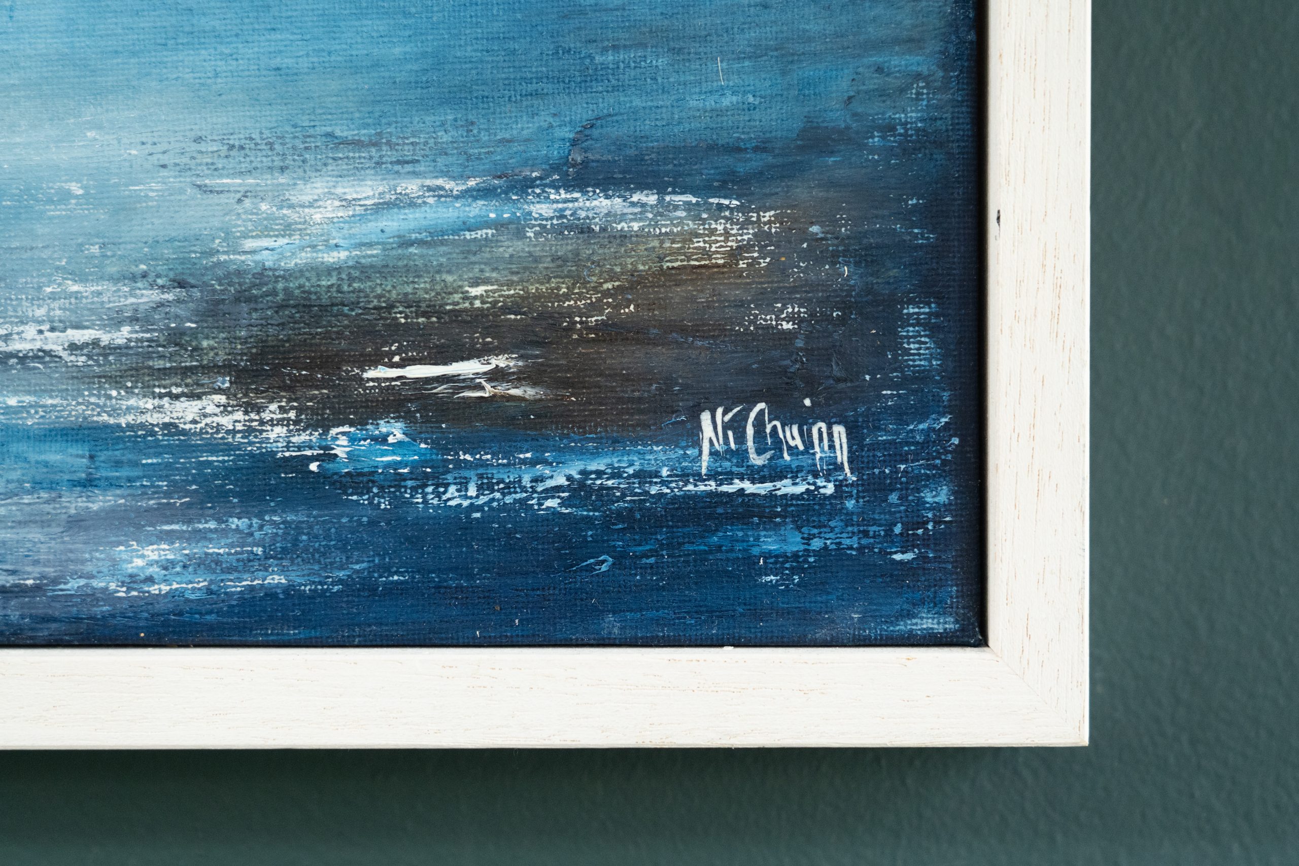 Fiona ni Chuinn contemporary Irish artist oil on canvas seascapes Ireland West of Ireland Atlantic Ocean waves drama and power of the ocean Irish interiors perfect gift painting art